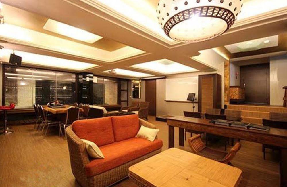 Most Natural Hotel เจียวซี ภายนอก รูปภาพ